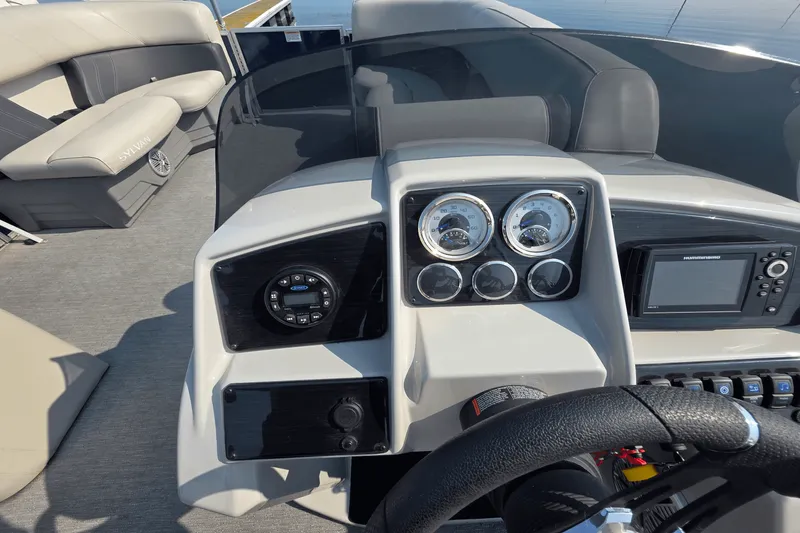 Slide: The Image of Sylvan 8522 MIRAGE PF 2021 - 11