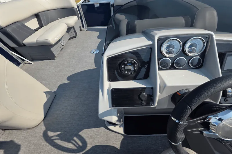 Slide: The Image of Sylvan 8522 MIRAGE PF 2021 - 9