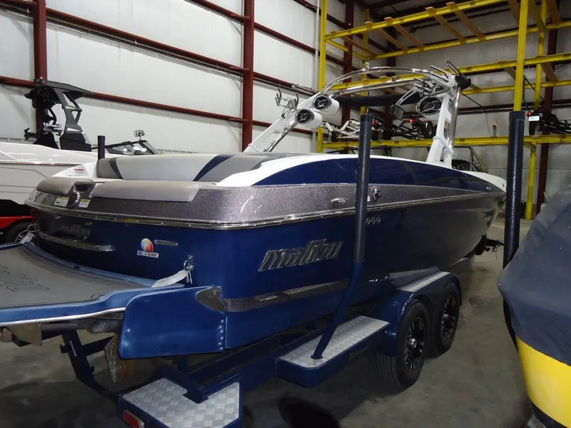 Slide: The Image of Malibu Boats 24 MXZ 2013 - 12