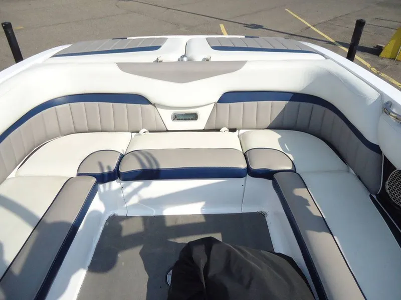 Slide: The Image of Malibu Boats 24 MXZ 2013 - 5
