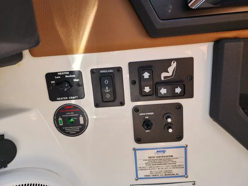 Slide: The Image of Cobalt Boats R8 SURF 2026 - 26