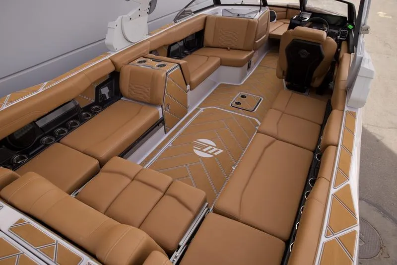 Slide: The Image of Malibu 26 LSV 2026 - 31