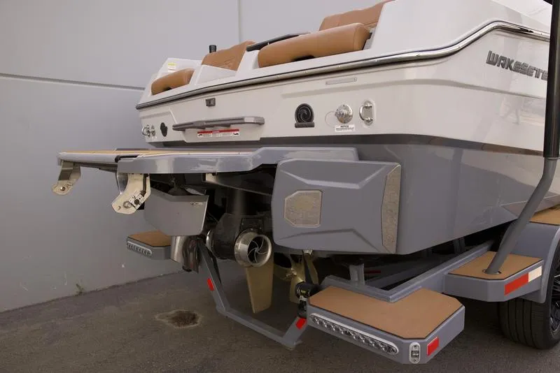 Slide: The Image of Malibu 26 LSV 2026 - 3