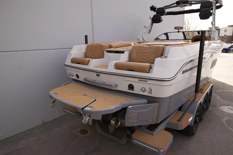 Slide: The Image of Malibu 26 LSV 2026 - 13