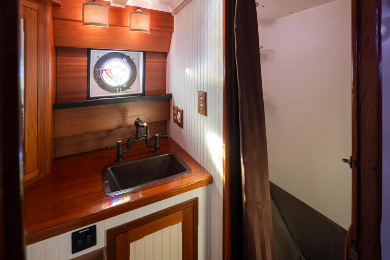 Slide: The Image of Boeing Custom 1931 - 57