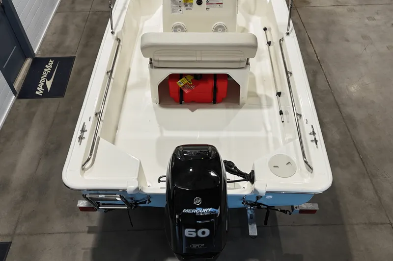 Slide: The Image of Boston Whaler 150 Montauk 2025 - 10