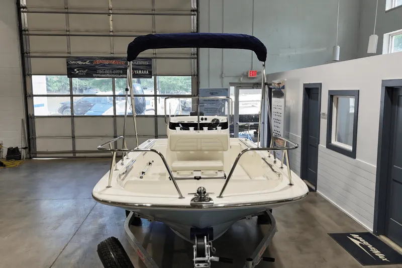 Slide: The Image of Boston Whaler 150 Montauk 2025 - 6