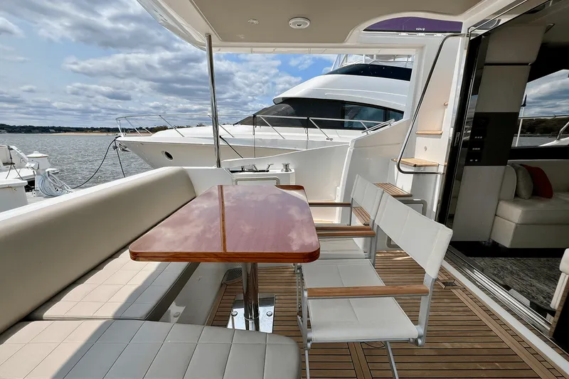 Slide: The Image of Azimut 50 FLYBRIDGE 2019 - 13
