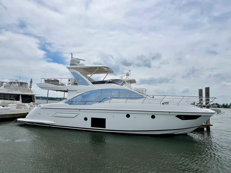 Slide: The Image of Azimut 50 FLYBRIDGE 2019 - 97