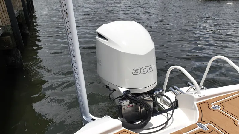 Slide: The Image of Pathfinder Boats 2500 Hybrid 2017 - 20