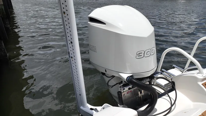 Slide: The Image of Pathfinder Boats 2500 Hybrid 2017 - 21