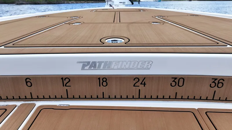 Slide: The Image of Pathfinder Boats 2500 Hybrid 2017 - 3
