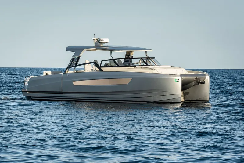 Slide: The Image of Yot Power Catamarans Yot 36 2027 - 21