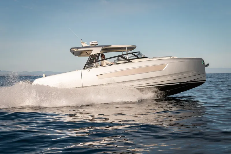 Slide: The Image of Yot Power Catamarans Yot 36 2027 - 42