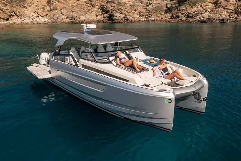 Slide: The Image of Yot Power Catamarans Yot 36 2027 - 29