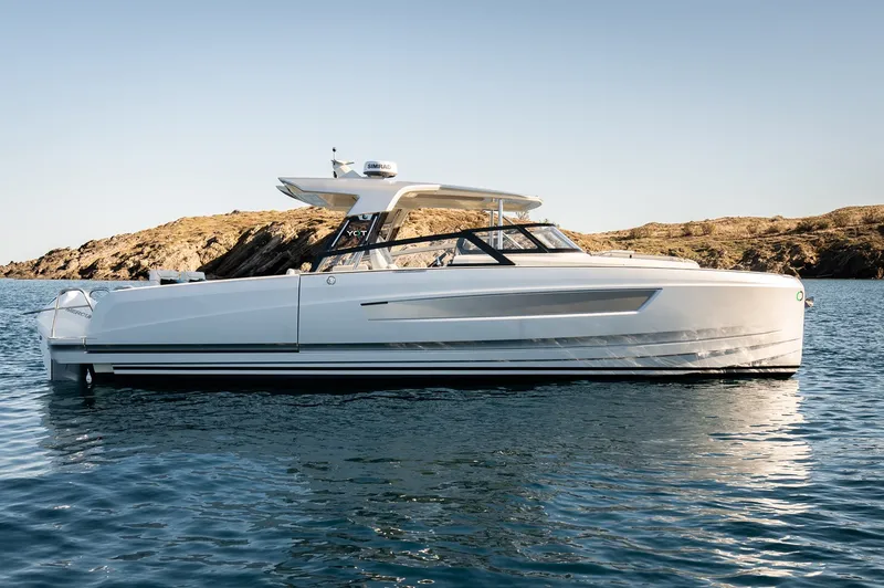 Slide: The Image of Yot Power Catamarans Yot 36 2027 - 17