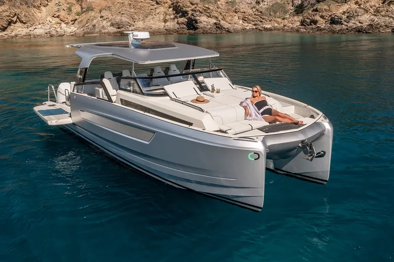 Slide: The Image of Yot Power Catamarans Yot 36 2027 - 30