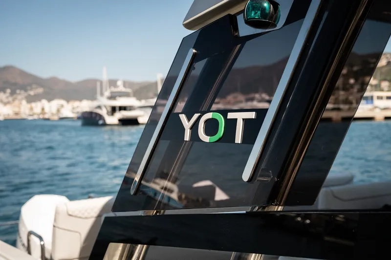 Slide: The Image of Yot Power Catamarans Yot 36 2027 - 27