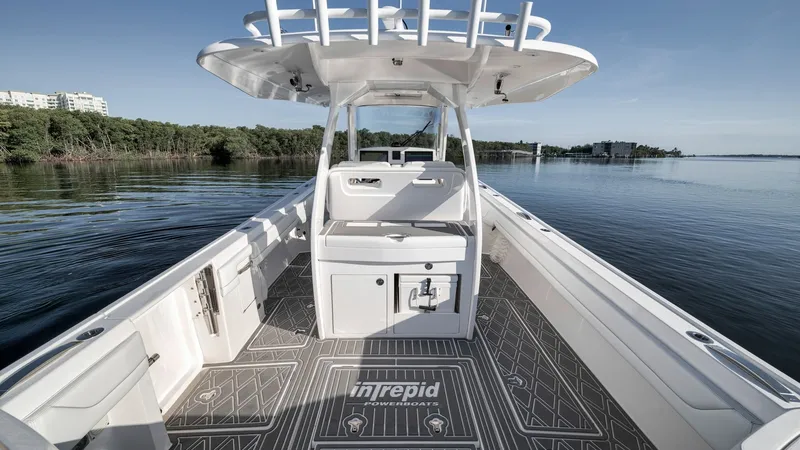 Slide: The Image of Intrepid 375 Nomad Se 2022 - 22