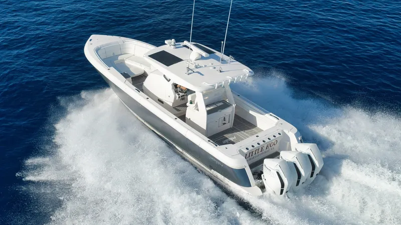 Slide: The Image of Intrepid 375 Nomad Se 2022 - 4