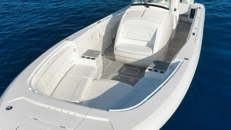 Slide: The Image of Intrepid 375 Nomad Se 2022 - 9