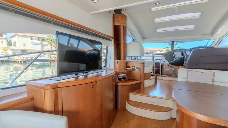 Slide: The Image of Sunseeker Predator 52 2009 - 7