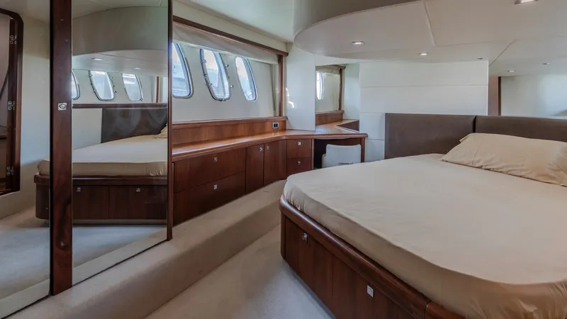 Slide: The Image of Sunseeker Predator 52 2009 - 12