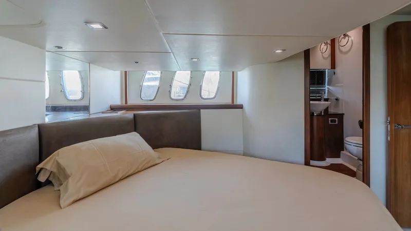 Slide: The Image of Sunseeker Predator 52 2009 - 11