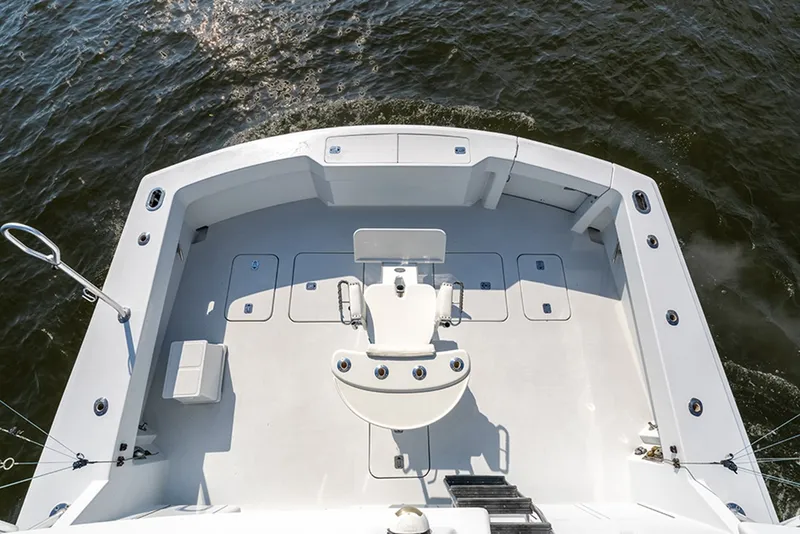 Slide: The Image of Hatteras 55 Convertible 2001 - 11