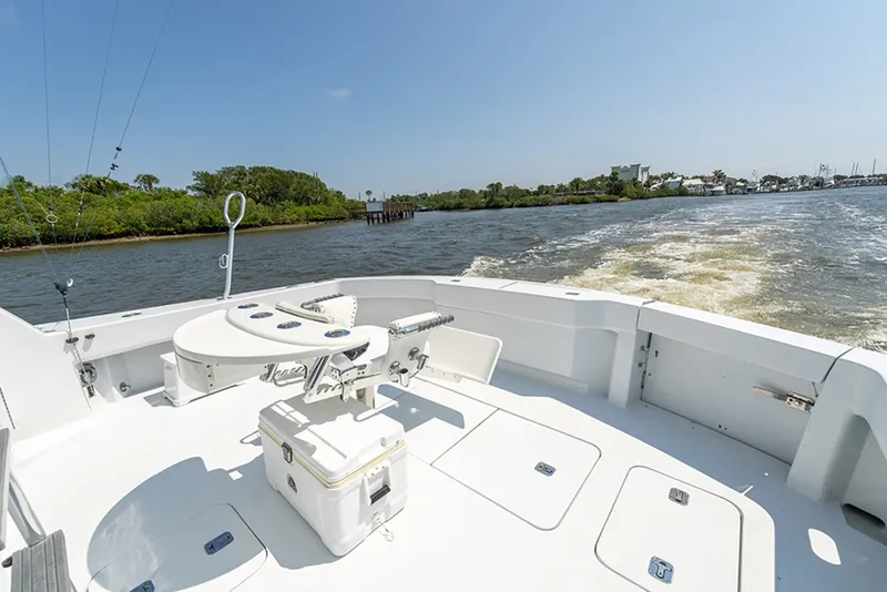 Slide: The Image of Hatteras 55 Convertible 2001 - 17
