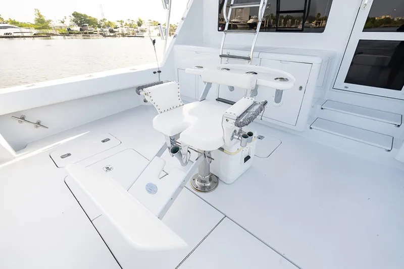 Slide: The Image of Hatteras 55 Convertible 2001 - 12