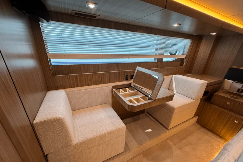 Slide: The Image of Cruisers 60 CANTIUS 2025 - 36