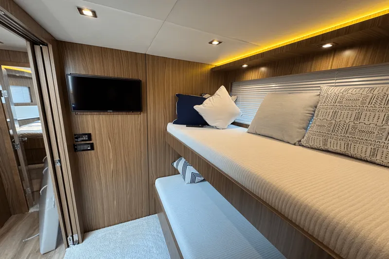 Slide: The Image of Cruisers 60 CANTIUS 2025 - 44