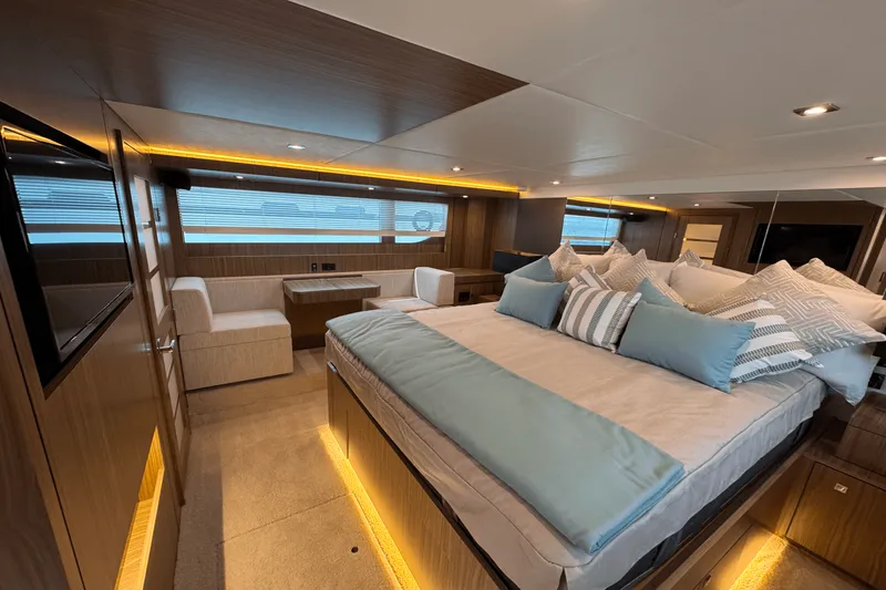 Slide: The Image of Cruisers Yachts 60 CANTIUS 2025 - 28