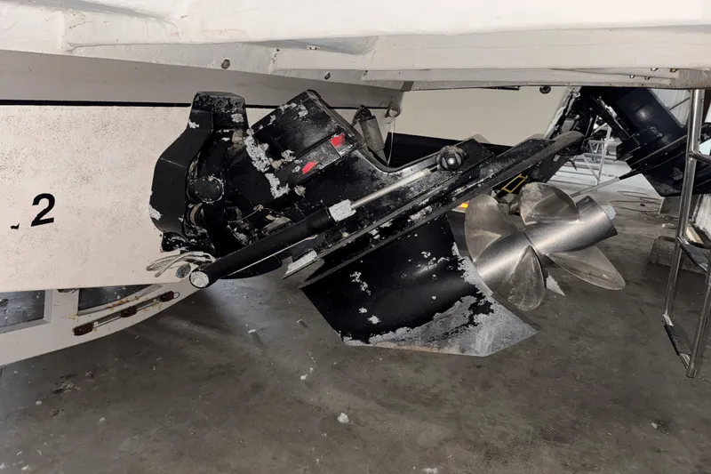 Slide: The Image of Rinker 250 FIESTA VEE 2004 - 14