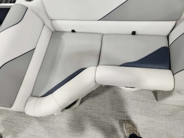Slide: The Image of Avalon 1980 23 Venture Rear Fish 2026 - 17