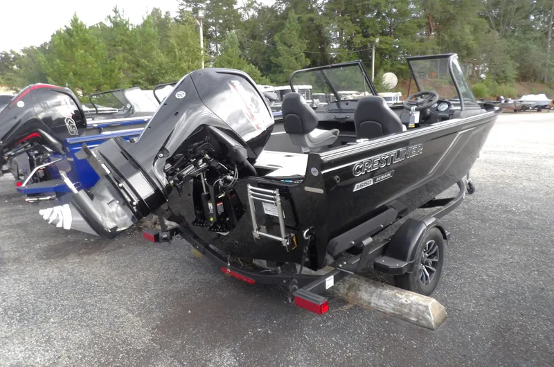 Slide: The Image of Crestliner 1650 Hawk 2027 - 3