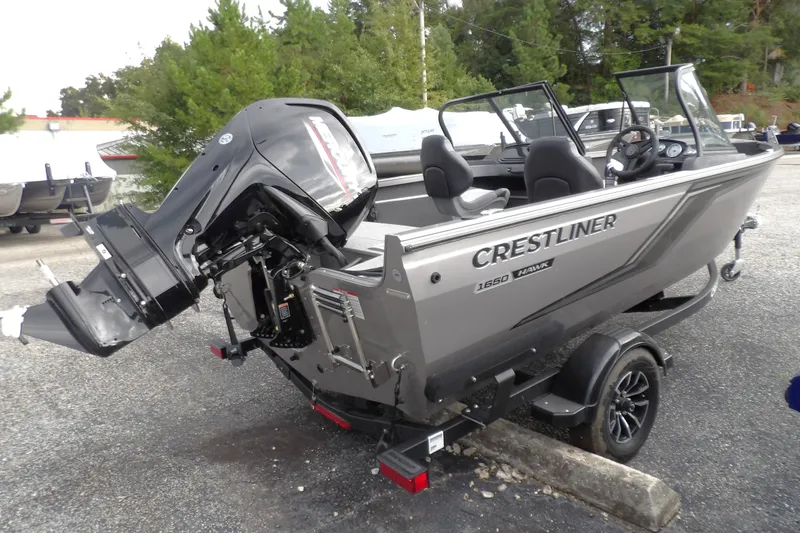 Slide: The Image of Crestliner 1650 Hawk 2027 - 1