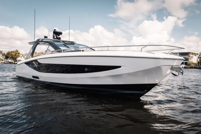 Slide: The Image of Azimut Verve 42 2026 - 36