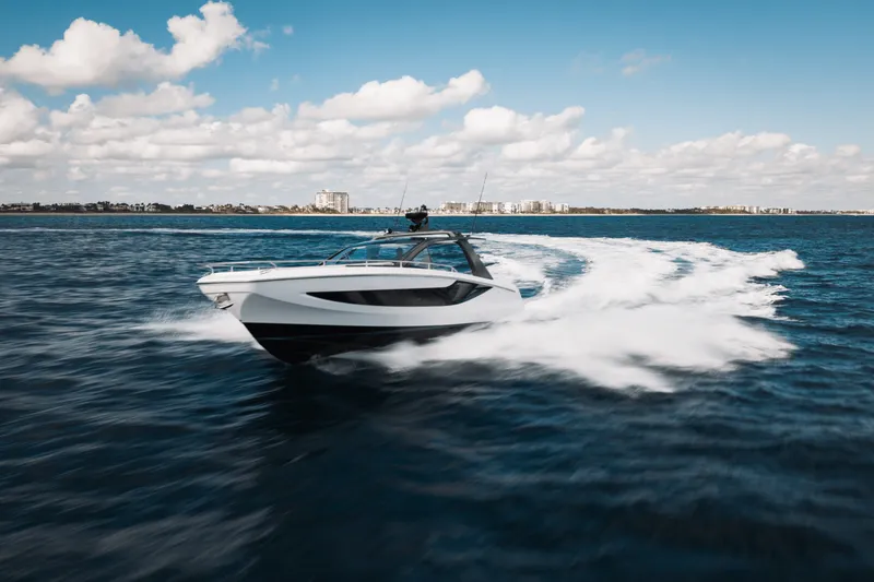 Slide: The Image of Azimut Verve 42 2026 - 48