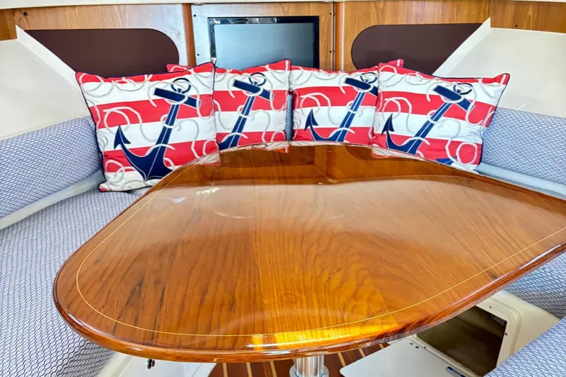 Slide: The Image of Pursuit OS 345 OFFSHORE 2013 - 15