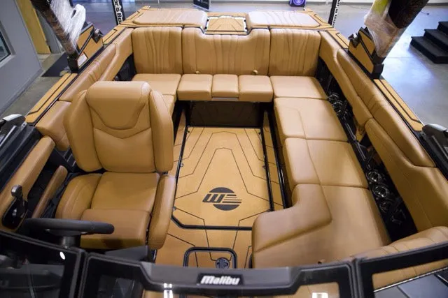 Slide: The Image of Malibu 22 LSV 2026 - 24