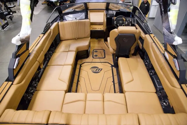 Slide: The Image of Malibu 22 LSV 2026 - 13