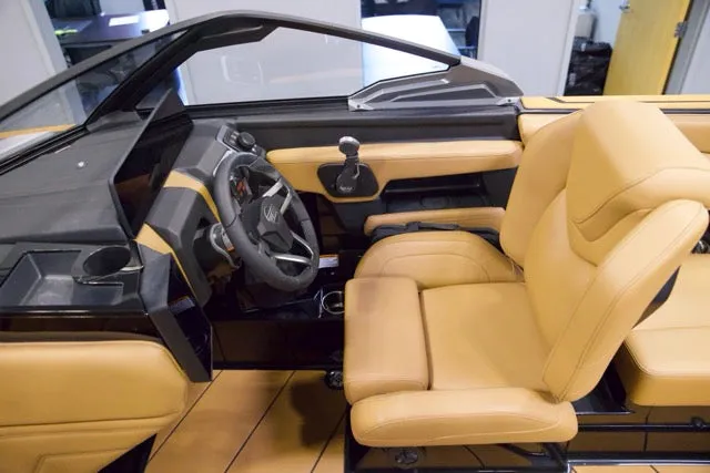 Slide: The Image of Malibu 22 LSV 2026 - 15