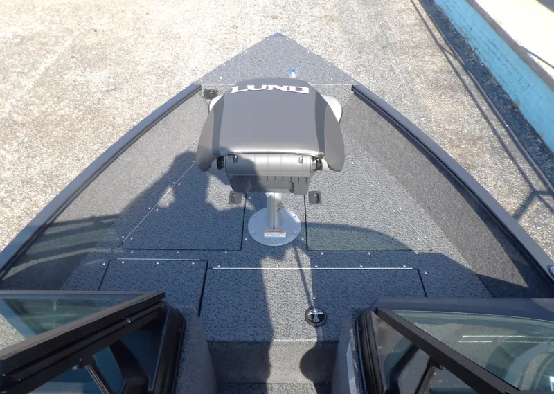 Slide: The Image of Lund 1650 Angler Sport 2027 - 8