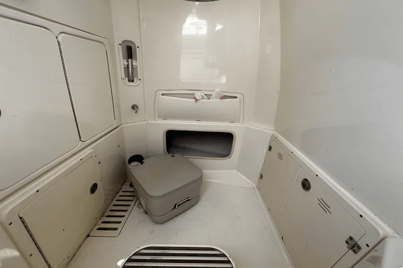 Slide: The Image of Boston Whaler 250 OUTRAGE 2009 - 16