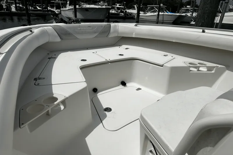 Slide: The Image of Boston Whaler 250 OUTRAGE 2009 - 17