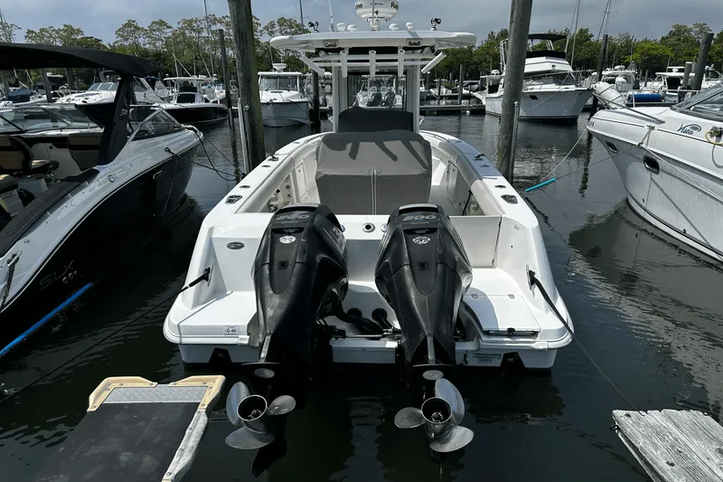 Slide: The Image of Boston Whaler 250 OUTRAGE 2009 - 2
