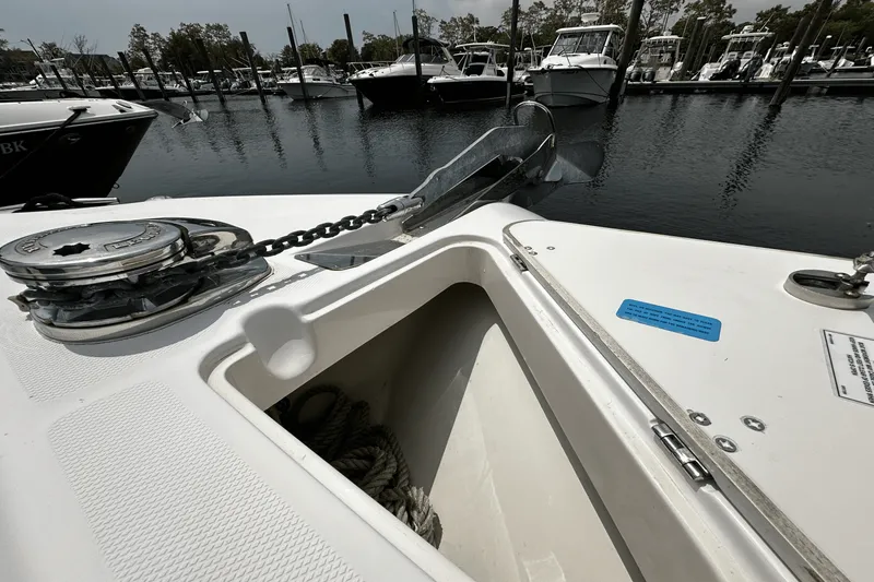 Slide: The Image of Boston Whaler 250 OUTRAGE 2009 - 20