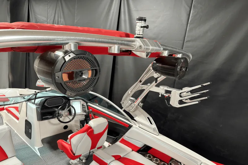 Slide: The Image of Mastercraft X STAR 2018 - 15